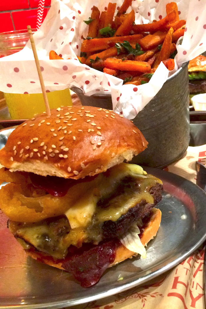 Beste Burger Läden in Düsseldorf – Restaurant Insider Tipps!